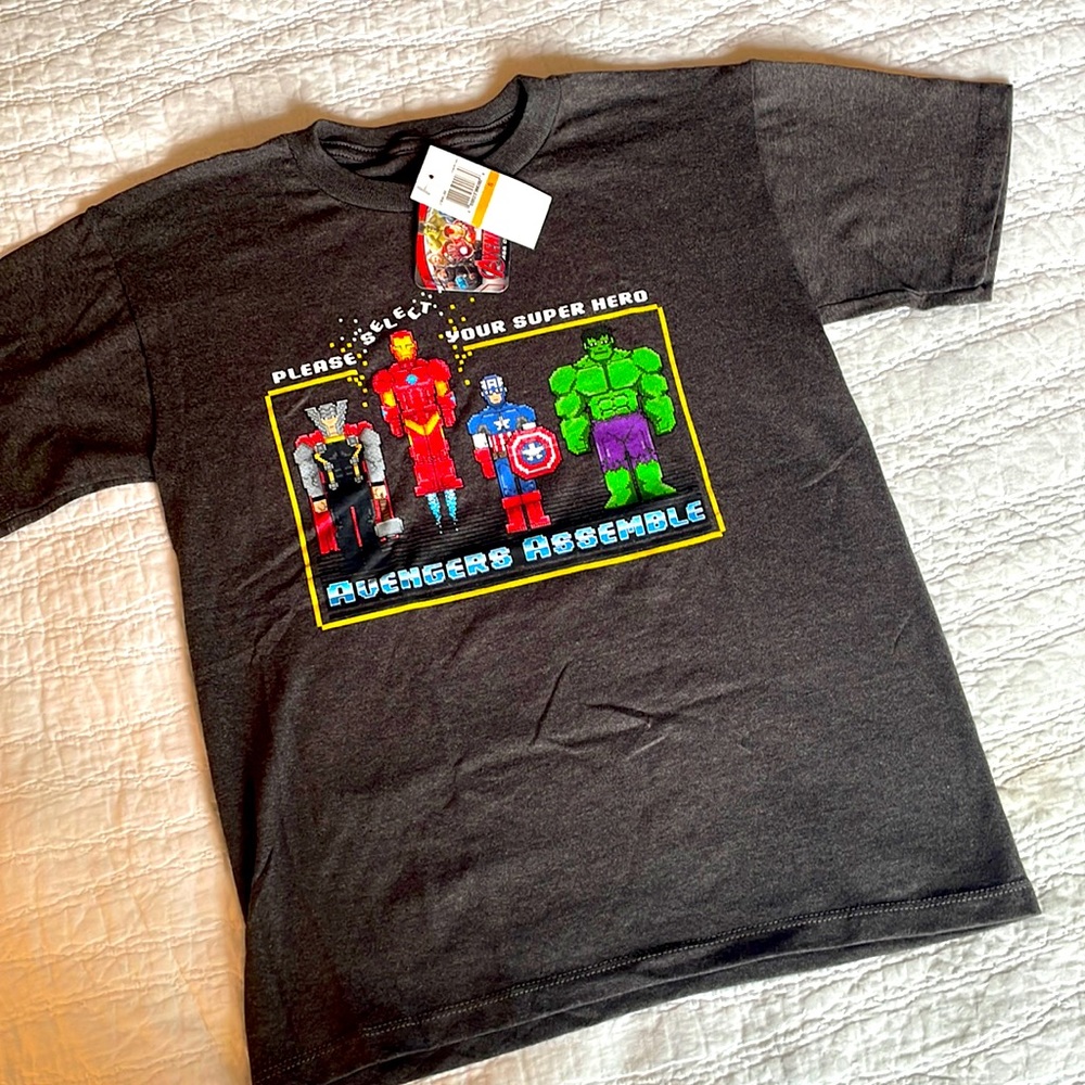 Marvel Avengers Tee 🤩